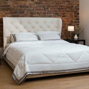 Mon Chateau Luxury Collection Brushed Microfiber Queen Comforter Set